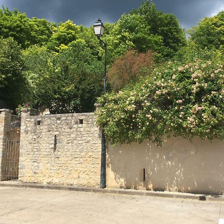 Le Clos Du Point De Vue Hotel Montigny-sur-Loing Bagian luar foto