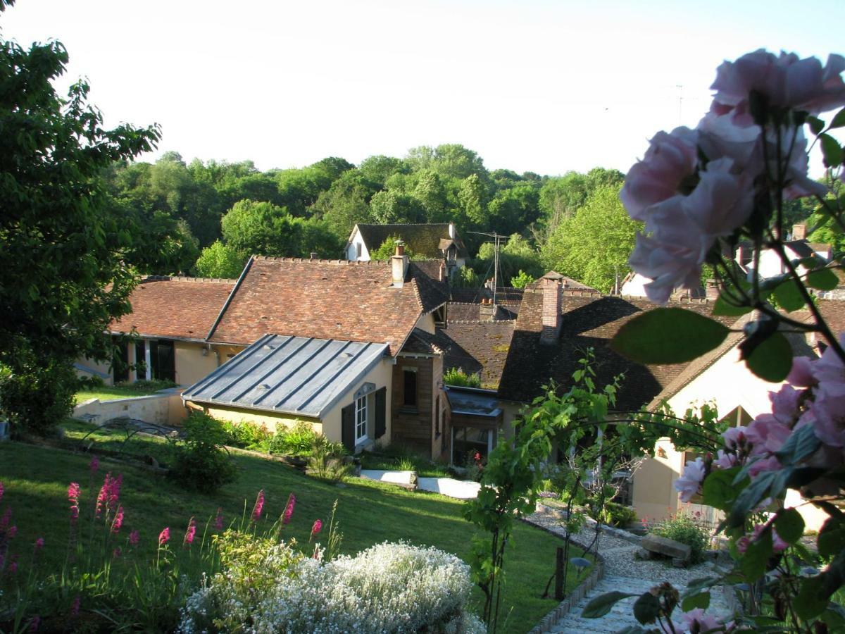 Le Clos Du Point De Vue Hotel Montigny-sur-Loing Bagian luar foto